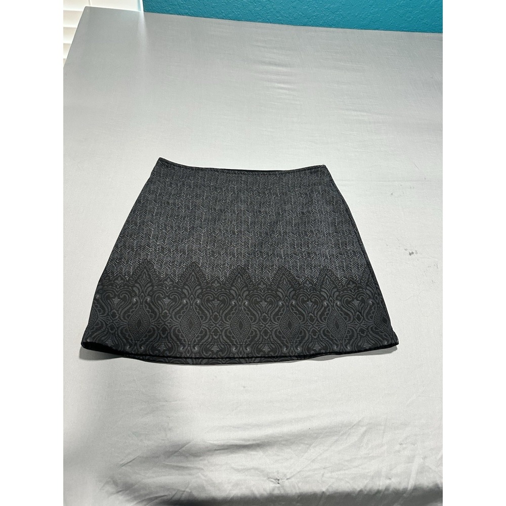 Athleta Printed Tech Stretch Skirt Black‎ Tribal Pattern S